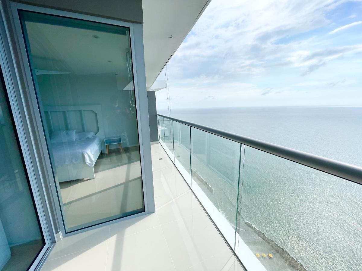 Apartamento 35 flr Spectacular Seaview Morros City Bocagrande *