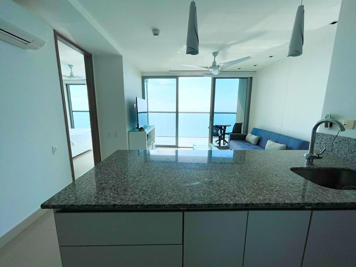 35 flr Spectacular Seaview Morros City Bocagrande