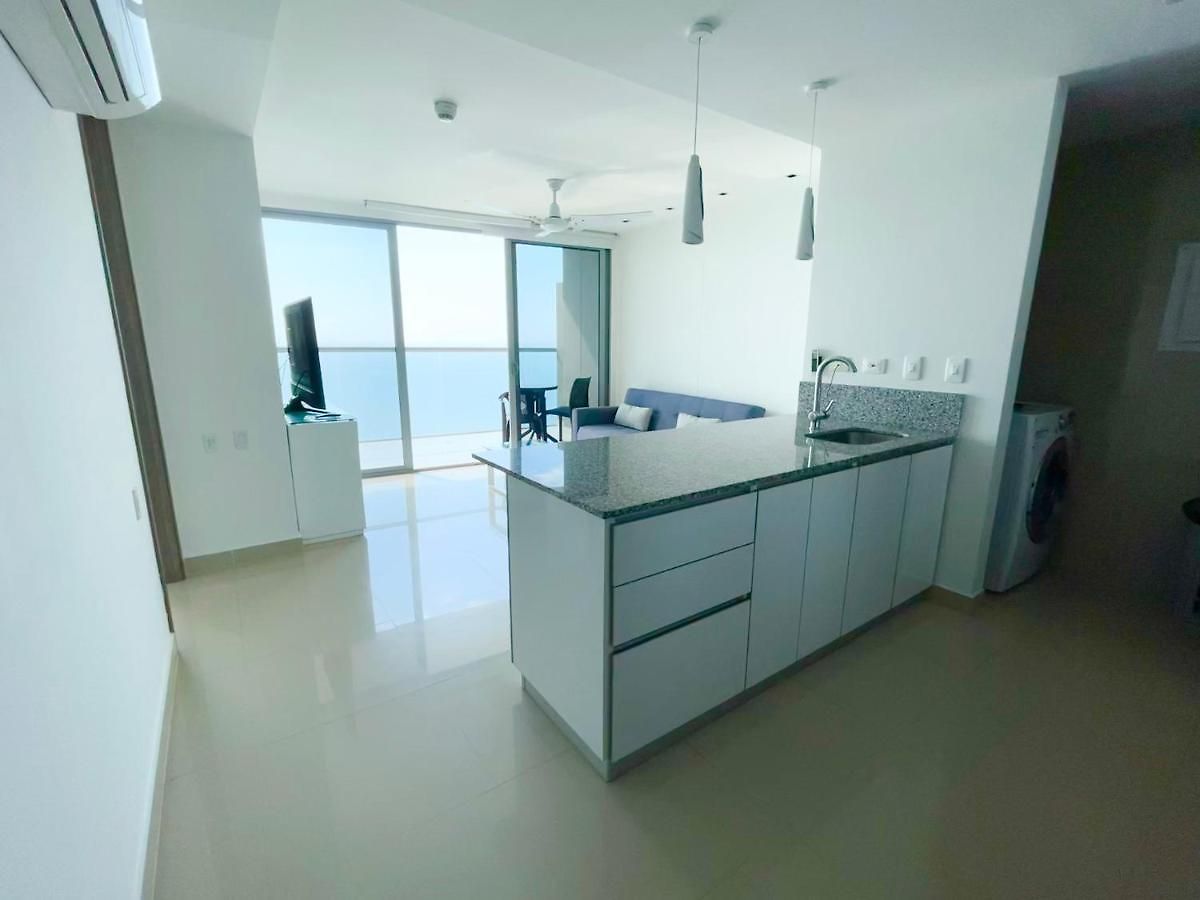 35 flr Spectacular Seaview Morros City Bocagrande Apartamento