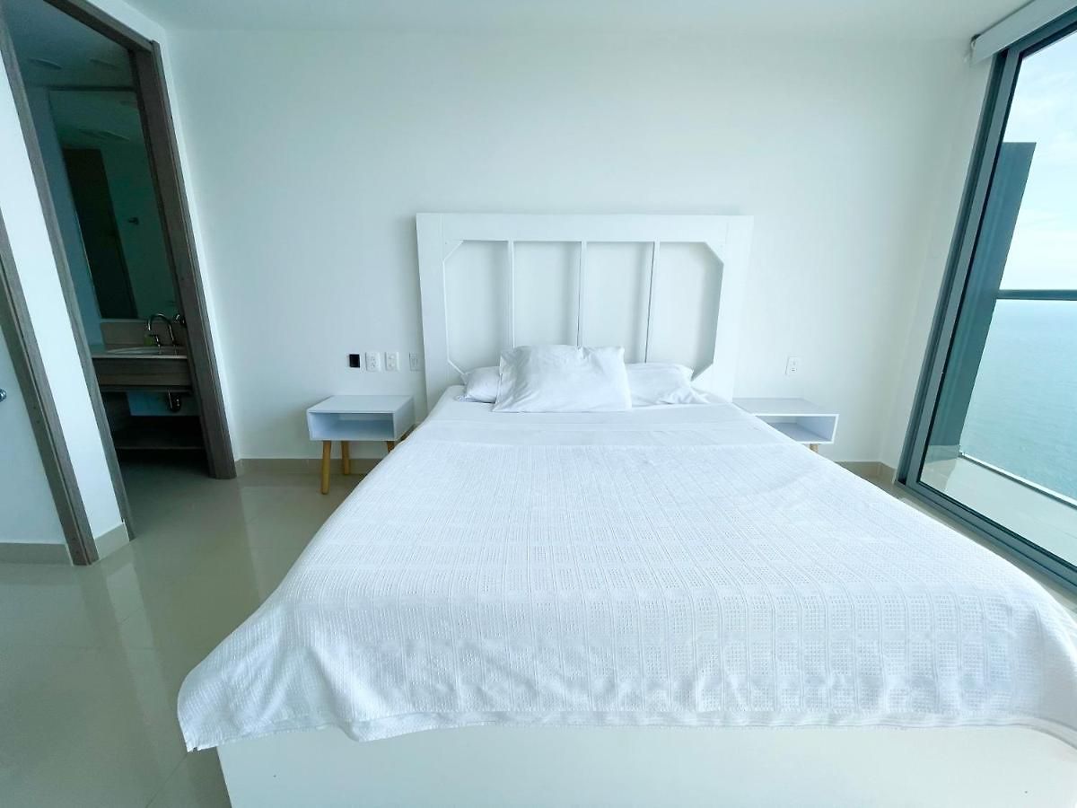 35 flr Spectacular Seaview Morros City Bocagrande Cartagena